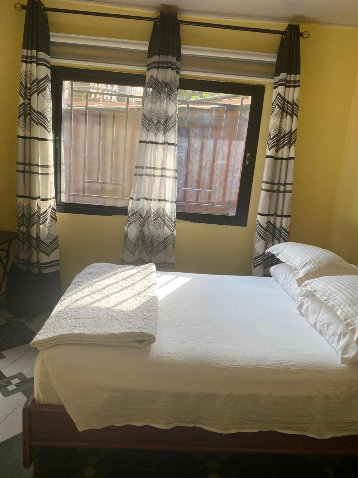 Kayfred2 Apartman Freetown Kültér fotó